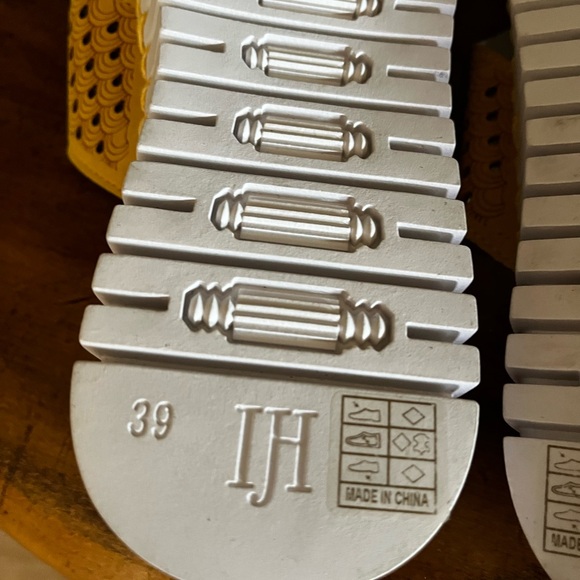 NWT Ilse Jacobsen Tulip 1575 sandals, size 39 (US 9) - Picture 14 of 14